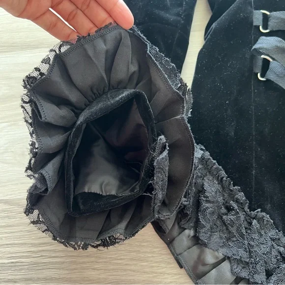 Rumies Black Velvet Corset Lace-up Style Jacket Size 10